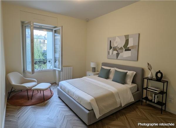 A vendre VANNES PORT IMMEUBLE DE RAPPORT 154 m² 3 appartements un local commercial
