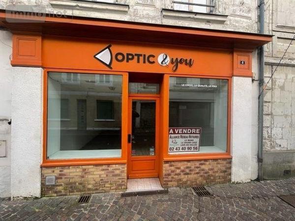 Local mixte (Professionnel/Habitation) à vendre à Le Grand-Lucé dans la Sarthe (72150), ref : 13816/1097   
CENTRE DU VILLAGE