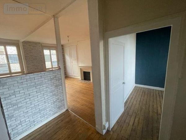 Local mixte (Professionnel/Habitation) à vendre à Le Grand-Lucé dans la Sarthe (72150), ref : 13816/1097   
CENTRE DU VILLAGE