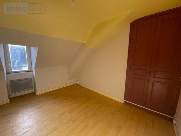 Local mixte (Professionnel/Habitation) à vendre à Le Grand-Lucé dans la Sarthe (72150), ref : 13816/1097   
CENTRE DU VILLAGE