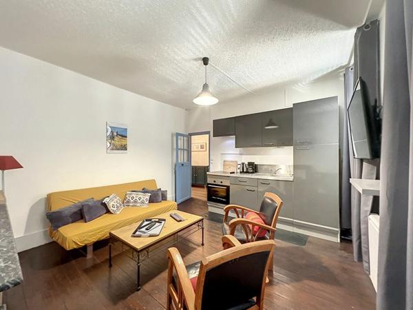 Appartement à louer    2 pièces • 36 m2 Janville