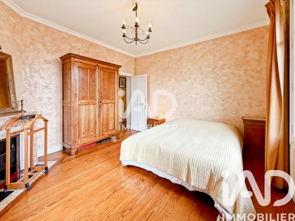 Maison à vendre 8 pièces 163 m² Compiègne