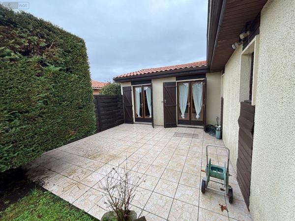 Maison individuelle à vendre à Blanquefort en Gironde (33290), ref : 032/1693   
Proche Saturne