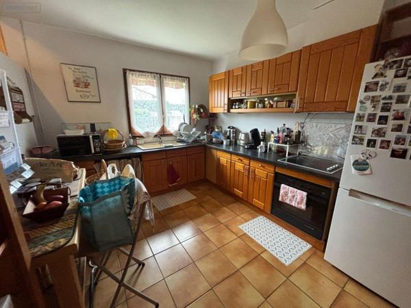 Maison individuelle à vendre à Blanquefort en Gironde (33290), ref : 032/1693   
Proche Saturne