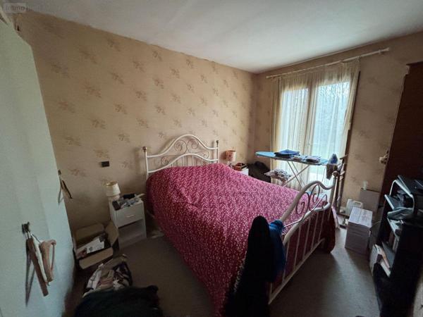 Maison individuelle à vendre à Blanquefort en Gironde (33290), ref : 032/1693   
Proche Saturne