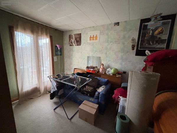 Maison individuelle à vendre à Blanquefort en Gironde (33290), ref : 032/1693   
Proche Saturne