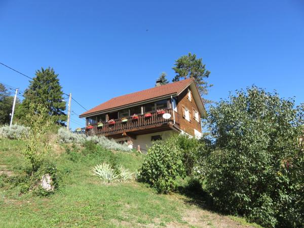 Maison à vendre 5 pièces de 84 m² sur les hauteurs de TENAY (01) sur un terrain de 1516 m²