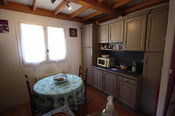 Maison à vendre 5 pièces de 84 m² sur les hauteurs de TENAY (01) sur un terrain de 1516 m²