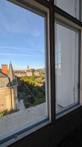 Apt T4 de 88m²  - Dernier étage avec ascenseur - Brive hyper centre - Vue dégagée