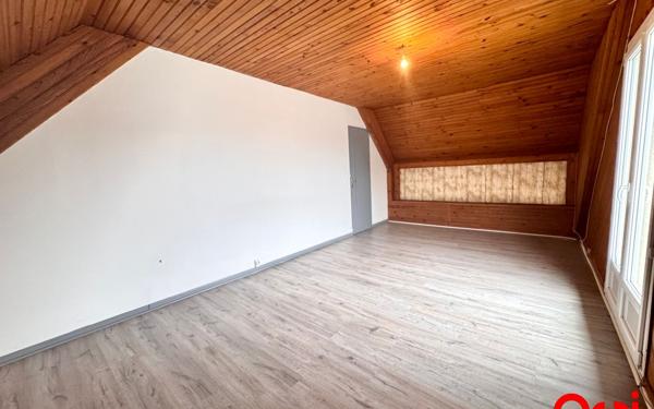 Maison à vendre    5 pièces •  Hirson