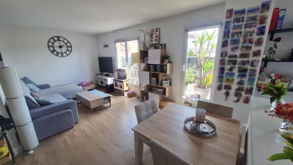 Appartement F3 2 chambres en duplex avec terrasse