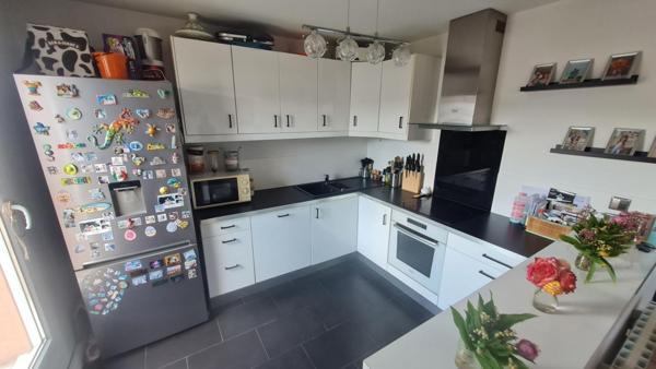Appartement F3 2 chambres en duplex avec terrasse