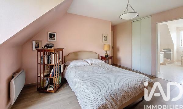 Maison à vendre 7 pièces 139,82 m² Mandres-les-Roses