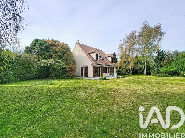 Maison à vendre 7 pièces 139,82 m² Mandres-les-Roses