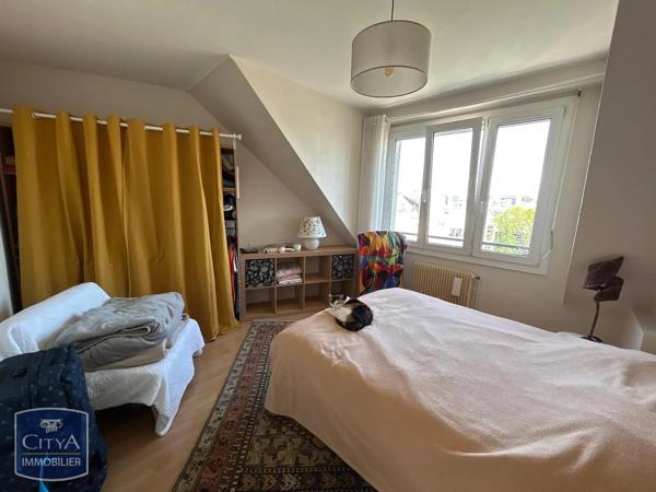 Appartement à louer 4 pièces 88.29m² Tours (37000)