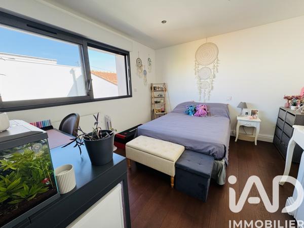 Maison à vendre 5 pièces 145 m² Mérignac