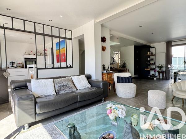 Maison à vendre 5 pièces 145 m² Mérignac