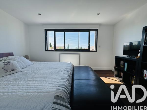 Maison à vendre 5 pièces 145 m² Mérignac