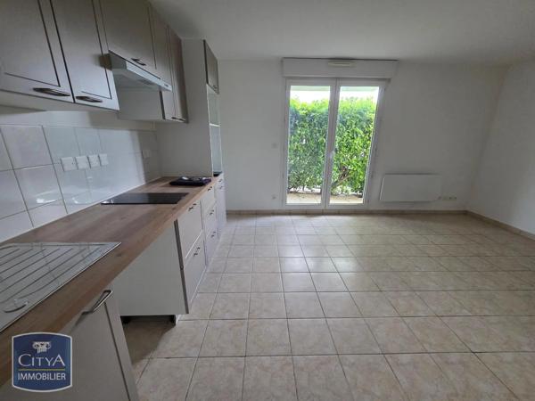 Appartement à louer 1 pièce 26.7m² Issoire (63500)