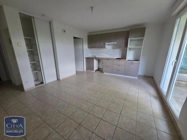 Appartement à louer 1 pièce 26.7m² Issoire (63500)