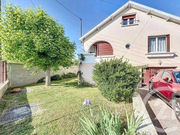Maison à vendre  5 pièces - 85 m 2   TROYES  - 10