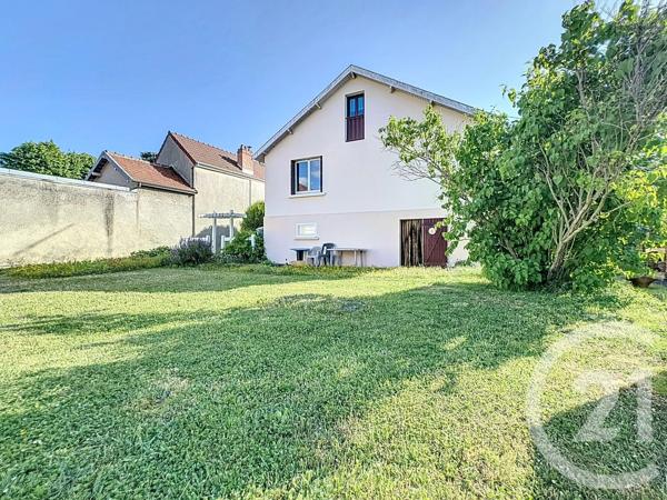 Maison à vendre  5 pièces - 85 m 2   TROYES  - 10