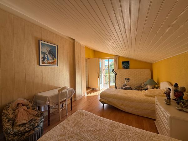 47300 VILLENEUVE SUR LOT Maison avec piscine à Villeneuve/Lot proche écoles, lycées et commodités