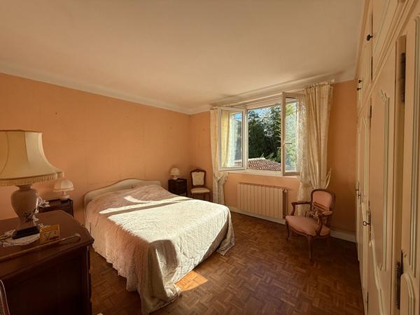 47300 VILLENEUVE SUR LOT Maison avec piscine à Villeneuve/Lot proche écoles, lycées et commodités