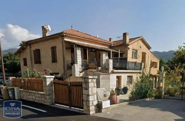 Appartement à louer 4 pièces 66.73m² Carros (06510)
