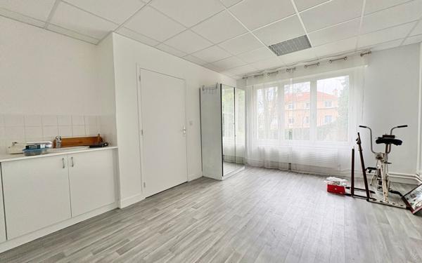 Immeuble à vendre    7 pièces • 217 m2 Le Havre