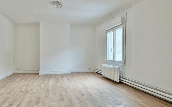 Immeuble à vendre    7 pièces • 217 m2 Le Havre