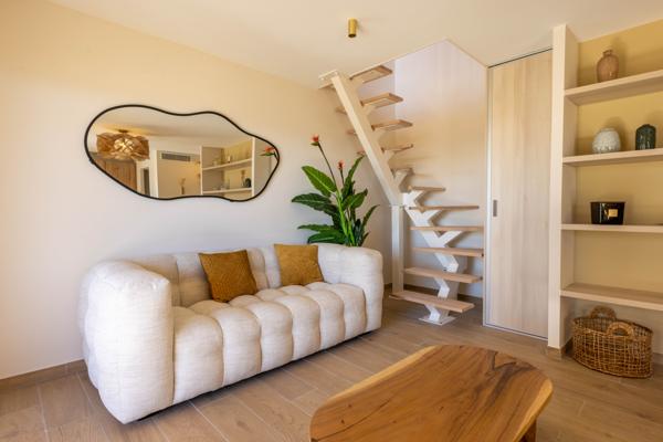  60 M2 avec 36 m2 de terrasse 6 couchages en duplex I Le Trayas-Saint Raphaël