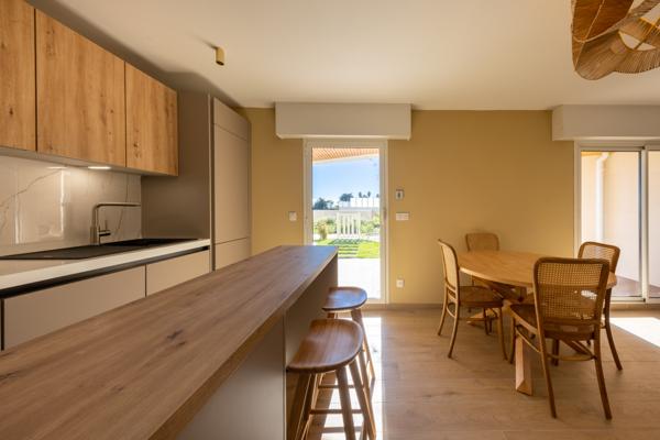  60 M2 avec 36 m2 de terrasse 6 couchages en duplex I Le Trayas-Saint Raphaël