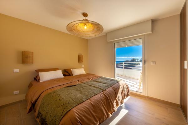  60 M2 avec 36 m2 de terrasse 6 couchages en duplex I Le Trayas-Saint Raphaël