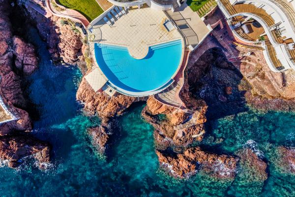  60 M2 avec 36 m2 de terrasse 6 couchages en duplex I Le Trayas-Saint Raphaël