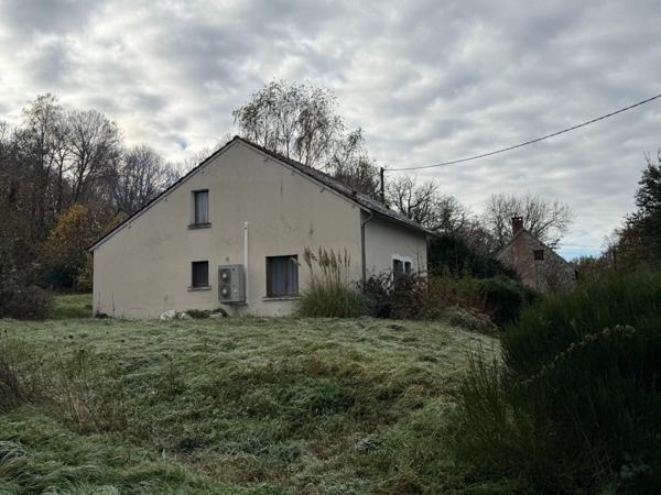 Maison 3 pièces 72m² à finir de restaurer+grenier aménageable avec grange indépendante sur 1363m² de terrain 81 500 €