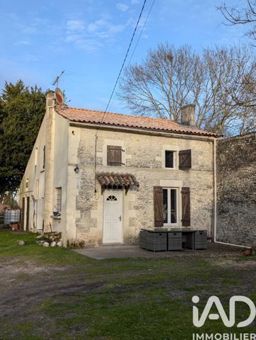 Maison à vendre 4 pièces 108 m² Pérignac