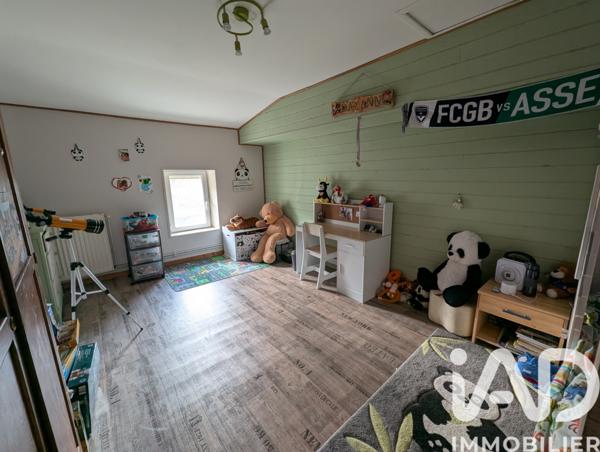 Maison à vendre 4 pièces 108 m² Pérignac