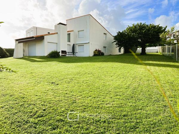 Maison/Villa avec vue mer à Vaux sur Mer de 135m2