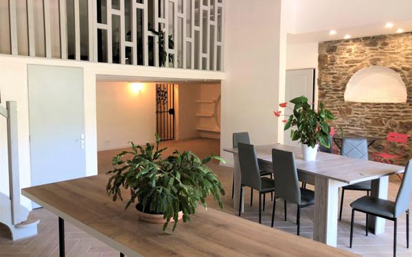 Appartement à vendre    3 pièces • 97 m2 Évenos