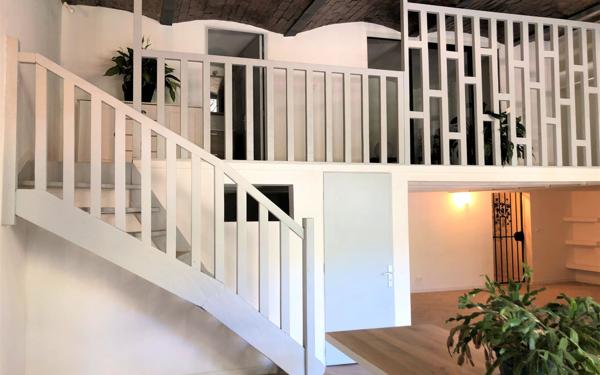 Appartement à vendre    3 pièces • 97 m2 Évenos