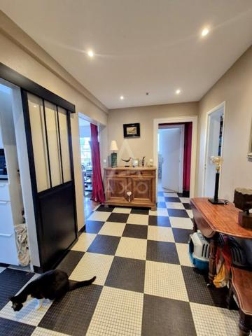 Bordeaux CAUDERAN CENTRE Appartement Darchand 5 pièces