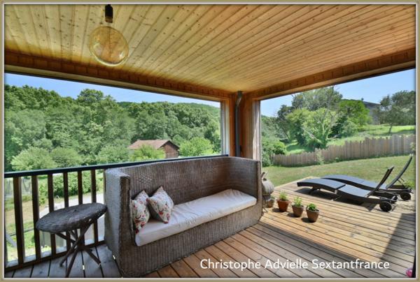 Maison ossature bois RT 2012, plain pied , 4 chambres, terrain de 6177 M2 en fond d'impasse avec belle vue