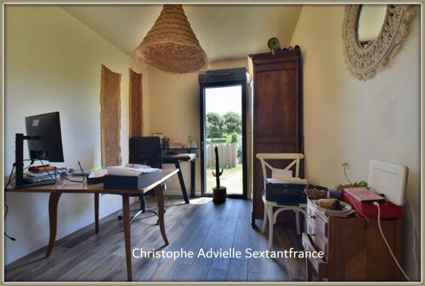 Maison ossature bois RT 2012, plain pied , 4 chambres, terrain de 6177 M2 en fond d'impasse avec belle vue