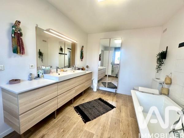 Maison à vendre 8 pièces 163 m² Prouilly