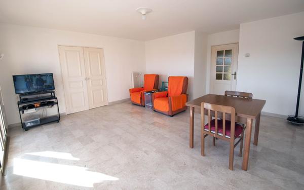 Appartement à vendre    4 pièces • 82,30 m2 Cagnes-sur-Mer