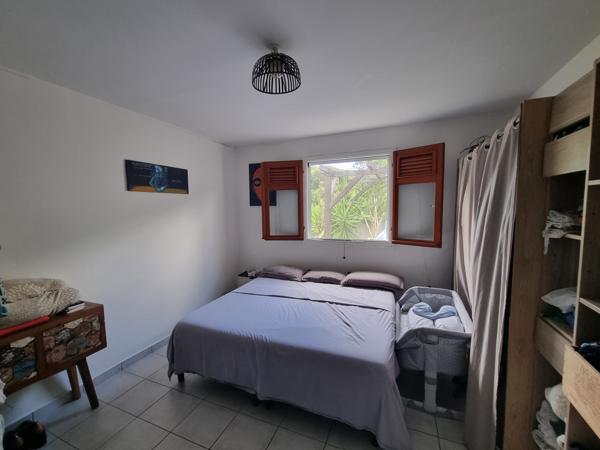 Les Abymes (97142) RECENTE MAISON T4 AUX ABYMES