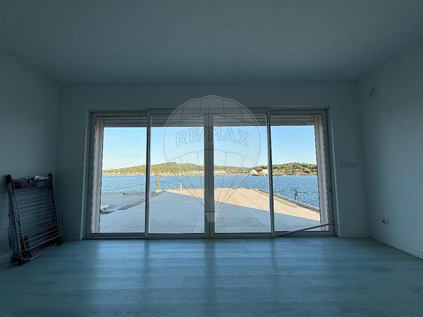 Immeuble à vendre - La Seyne-sur-Mer, Var - 83