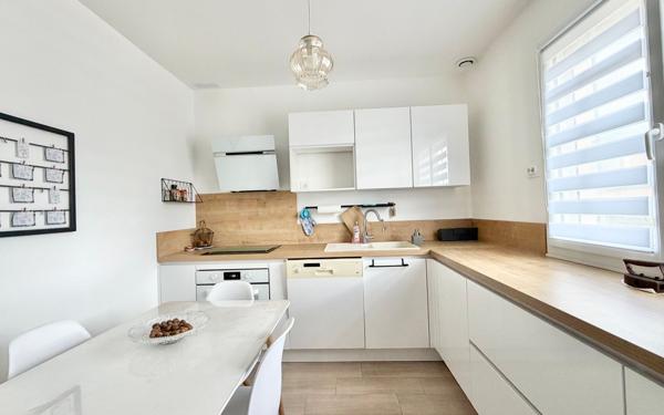 Maison à vendre    4 pièces • 84,62 m2 Mainvilliers