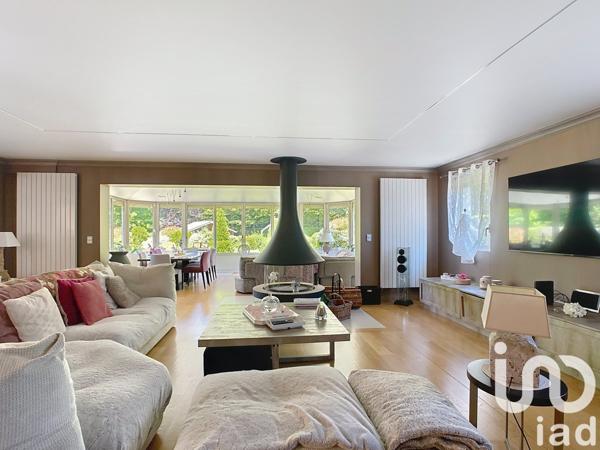 Maison à vendre 7 pièces 171 m² Lésigny